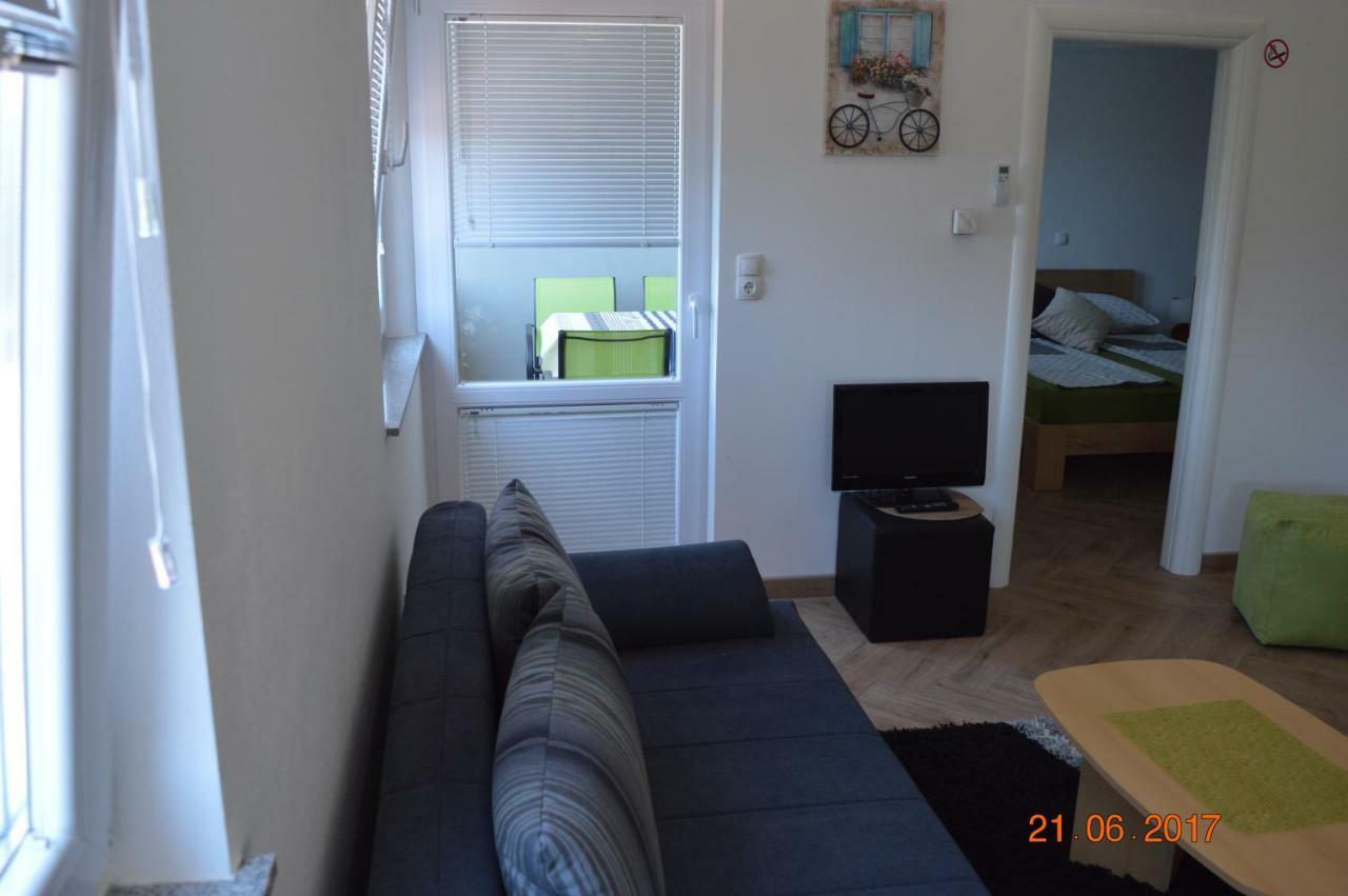 Apartments Armando Zadar Eksteriør billede