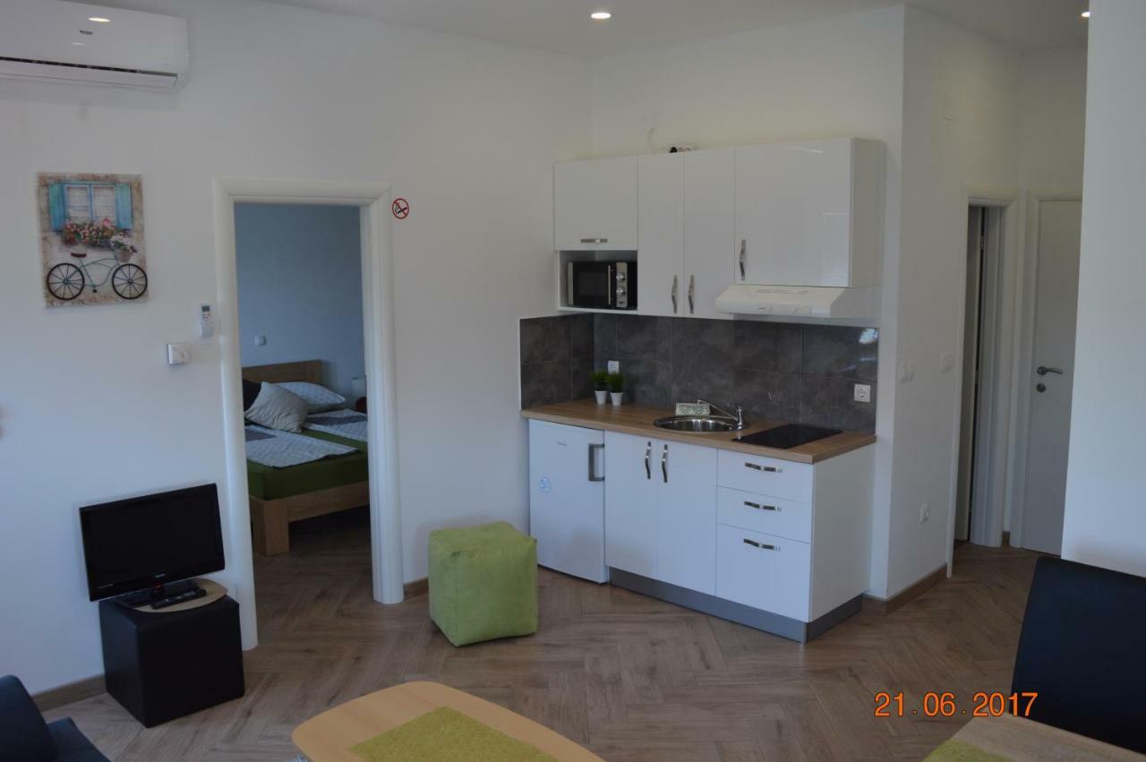 Apartments Armando Zadar Eksteriør billede