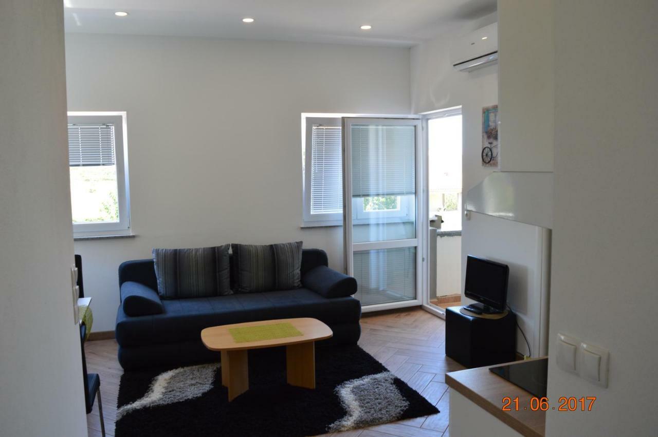 Apartments Armando Zadar Eksteriør billede